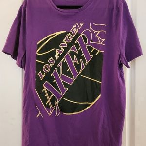 Lakers T shirt Express brand size xl